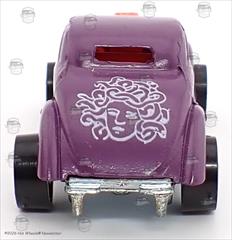 Purple - Leo, Medusa